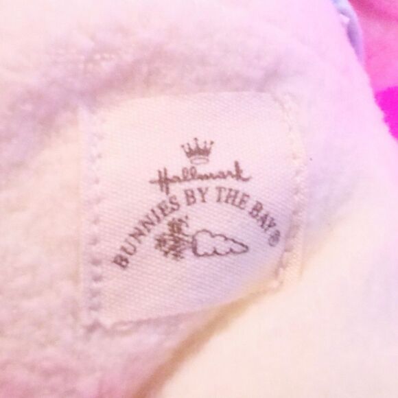 Vintage Hallmark Bunnies by the Bay Buttercup Bunny Rabbit Plush - Picture 4 of 4